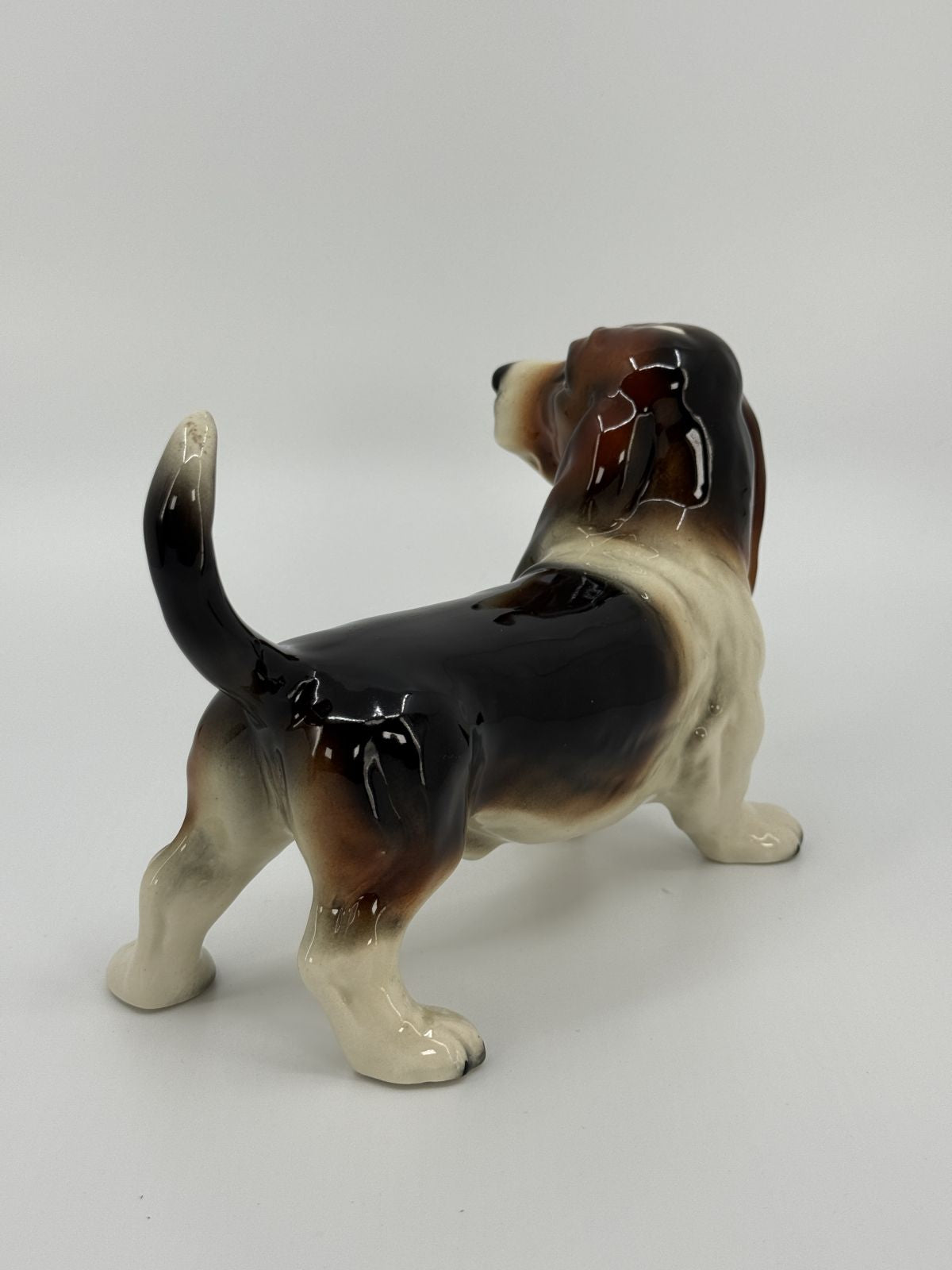 Keraamiline taksikoera kujuke