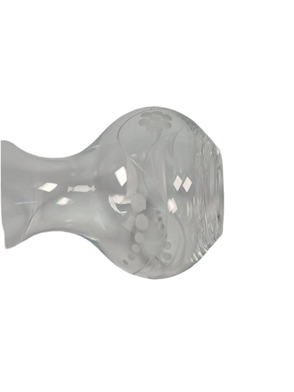 Vintage Stuart Crystal lille- ja lehemustriga vaas