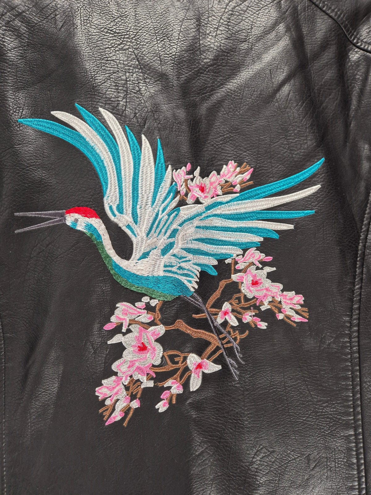 ATMOSPHERE Naiste tagi