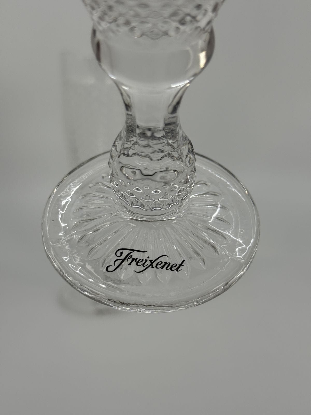 FREIXENET Freixeneti reljeefse mustriga pokaalid 2 tk