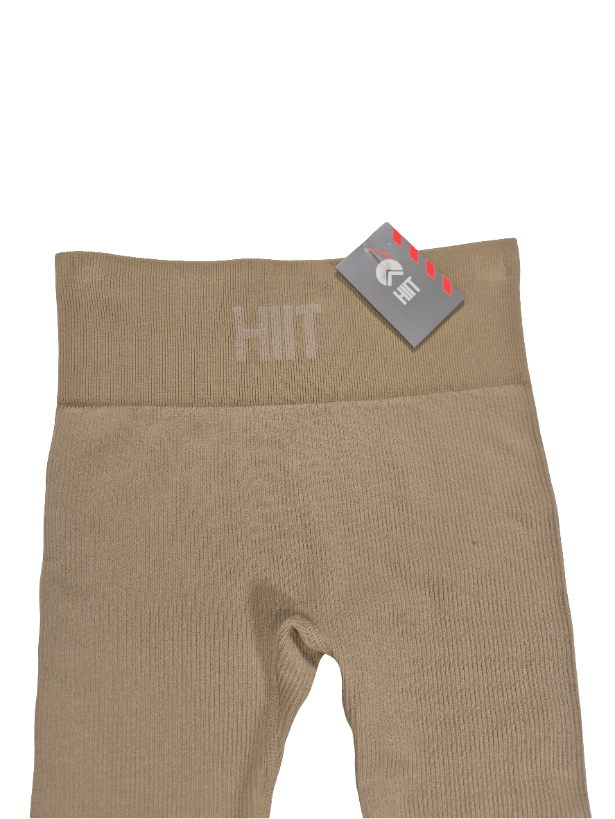 HIIT Naiste beežid trenniretuusid