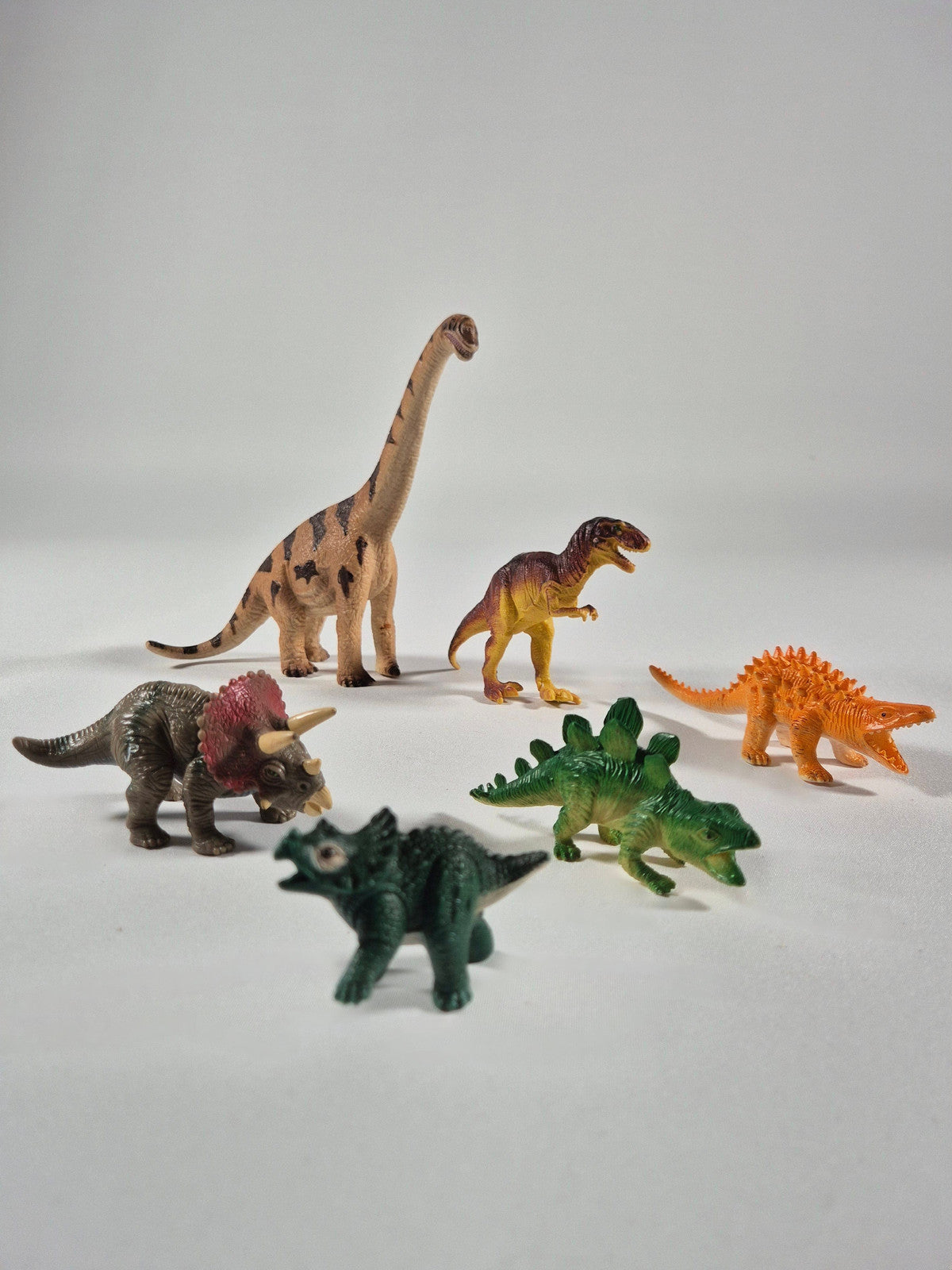 SECOND BEST TAASKASUTUS Dinosaurused 6tk