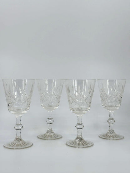 Lihvitud mustriga pokaalid 4tk