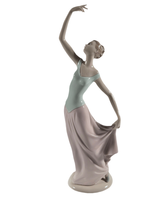 Lladro Nao Porcelain Figurine The Dance is Over - Elegant Ballerina