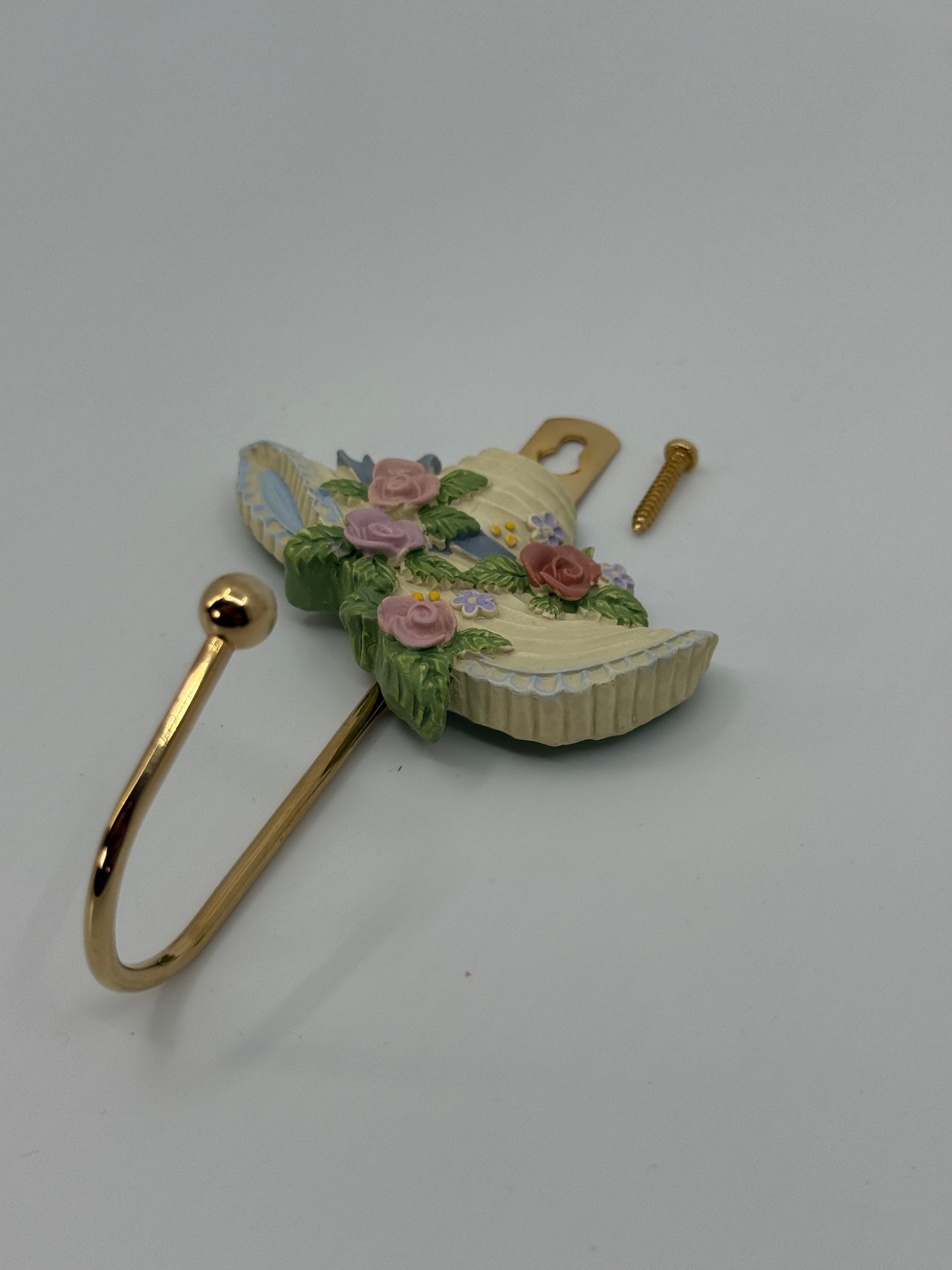 Dekoratiivne lilleline seinanagi