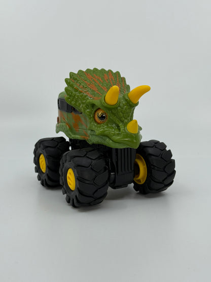 Roheline tritseratopsi monsterauto