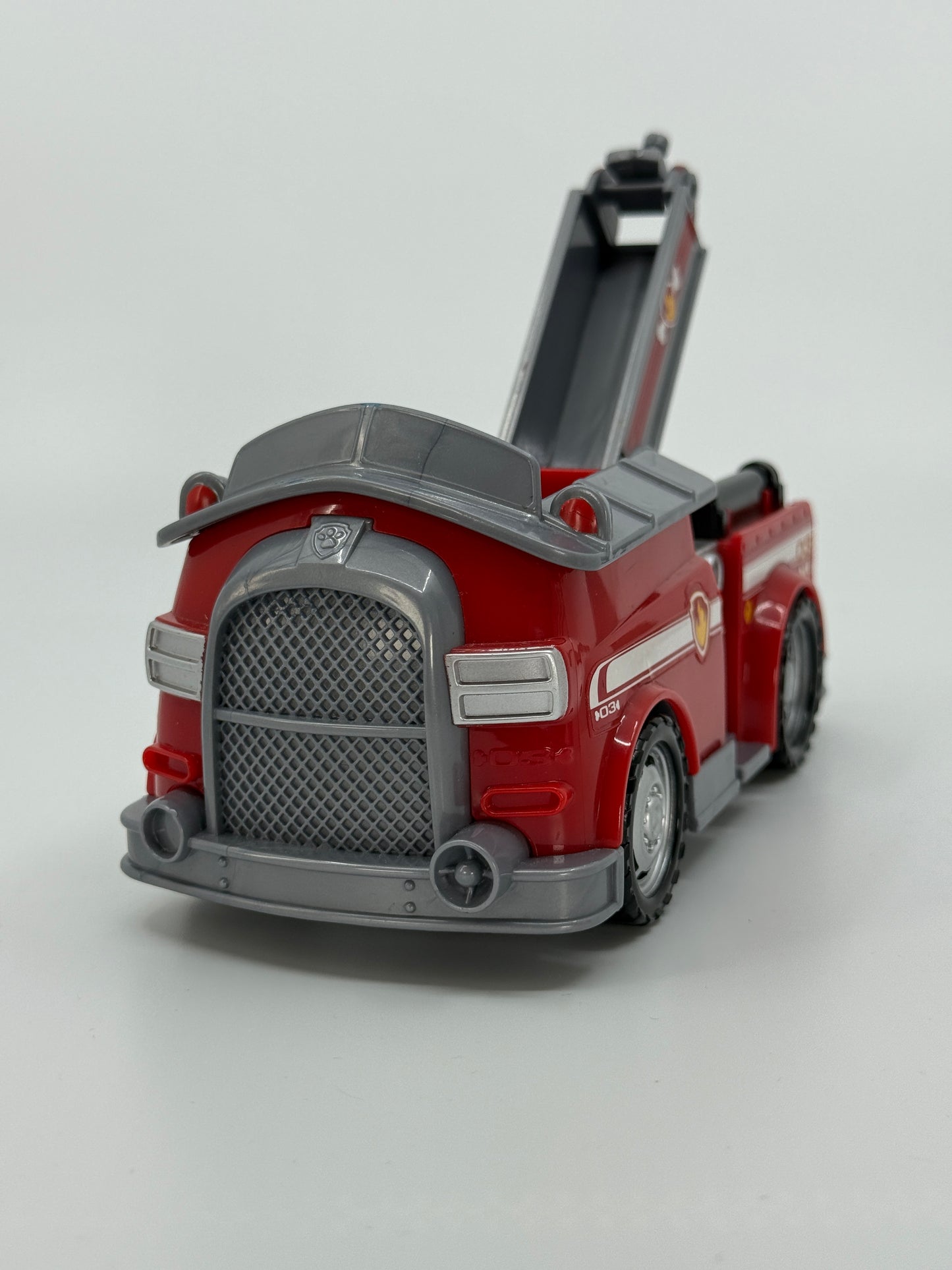 Punane käpapatrulli mängutuletõrjeauto