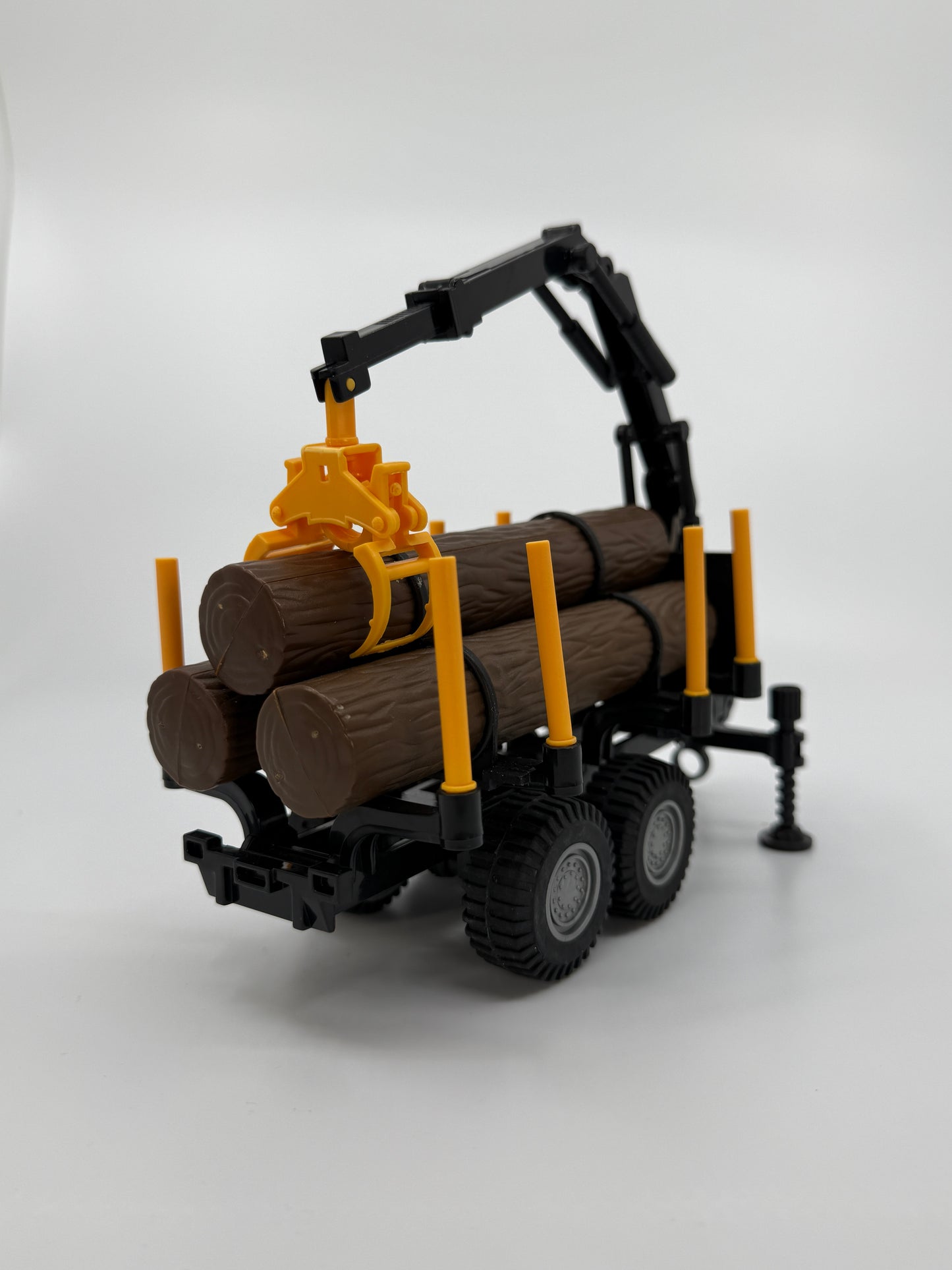 Farm Master mängutraktor haagise ja palkidega