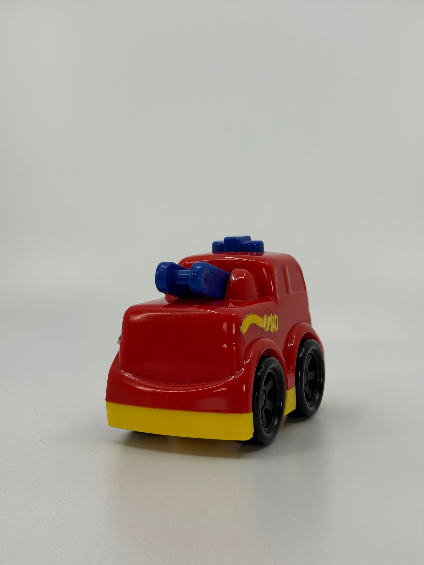 Punane mängutuletõrjeauto