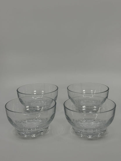 Klaasist väikesed kausid 4 tk