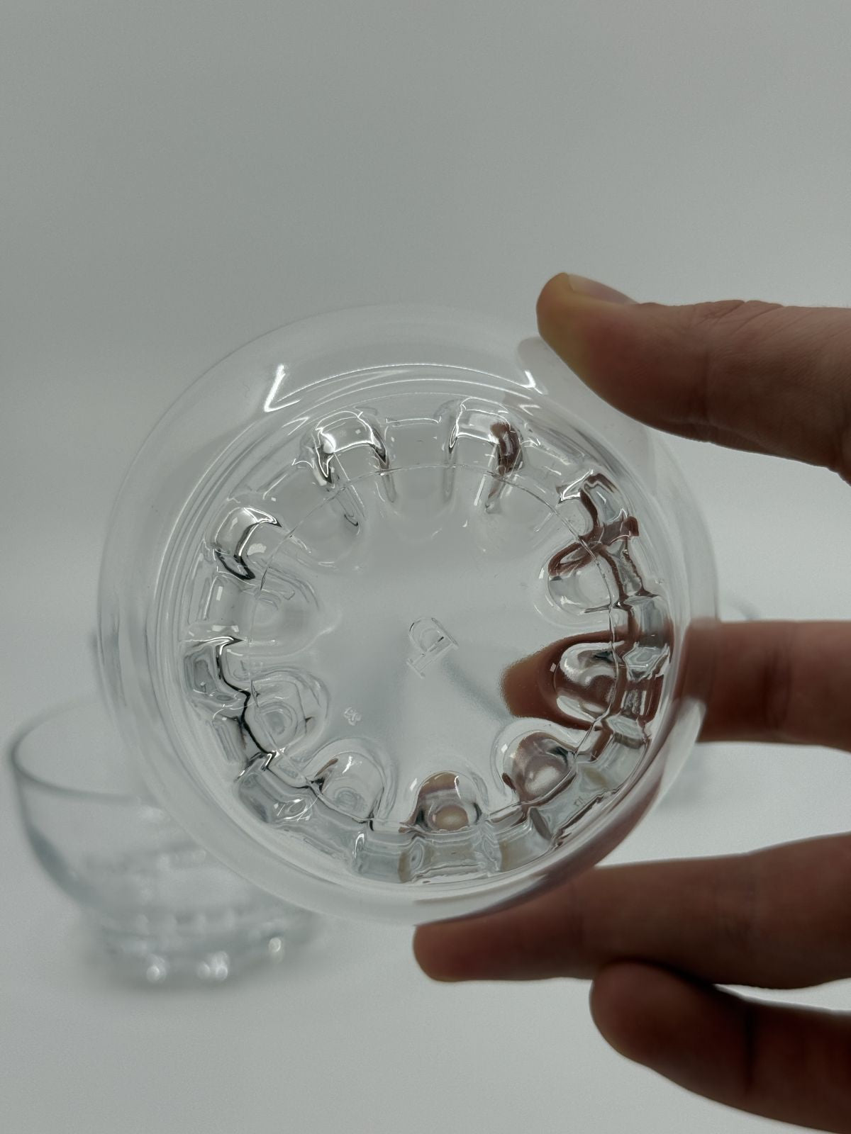 Klaasist väikesed kausid 4 tk