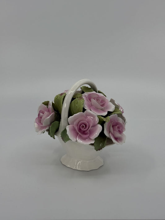 Käsitsi maalitud lillekorv