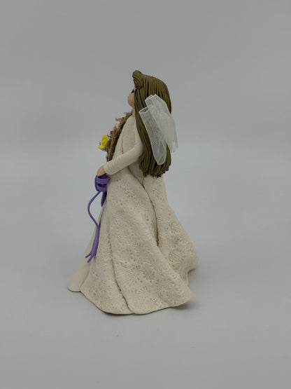 Ema dekoratiivkuju lilledega