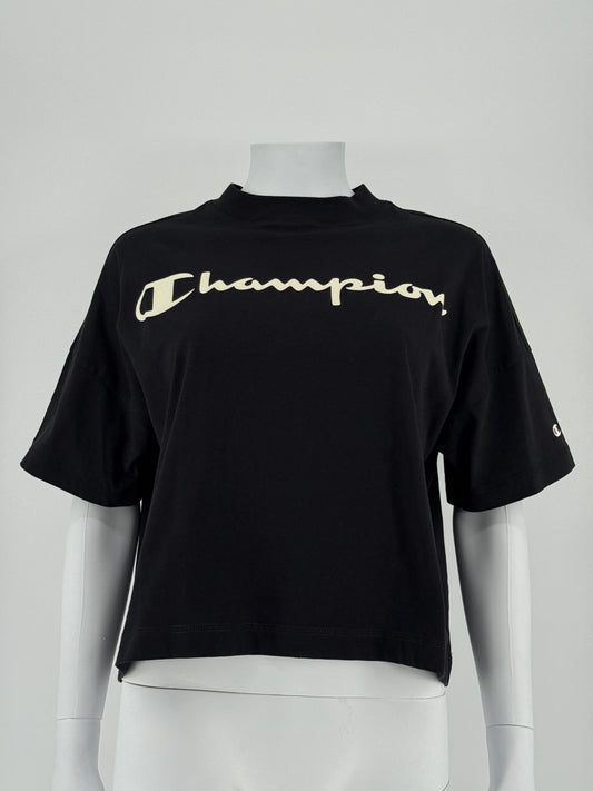 Naiste must lühike pluus