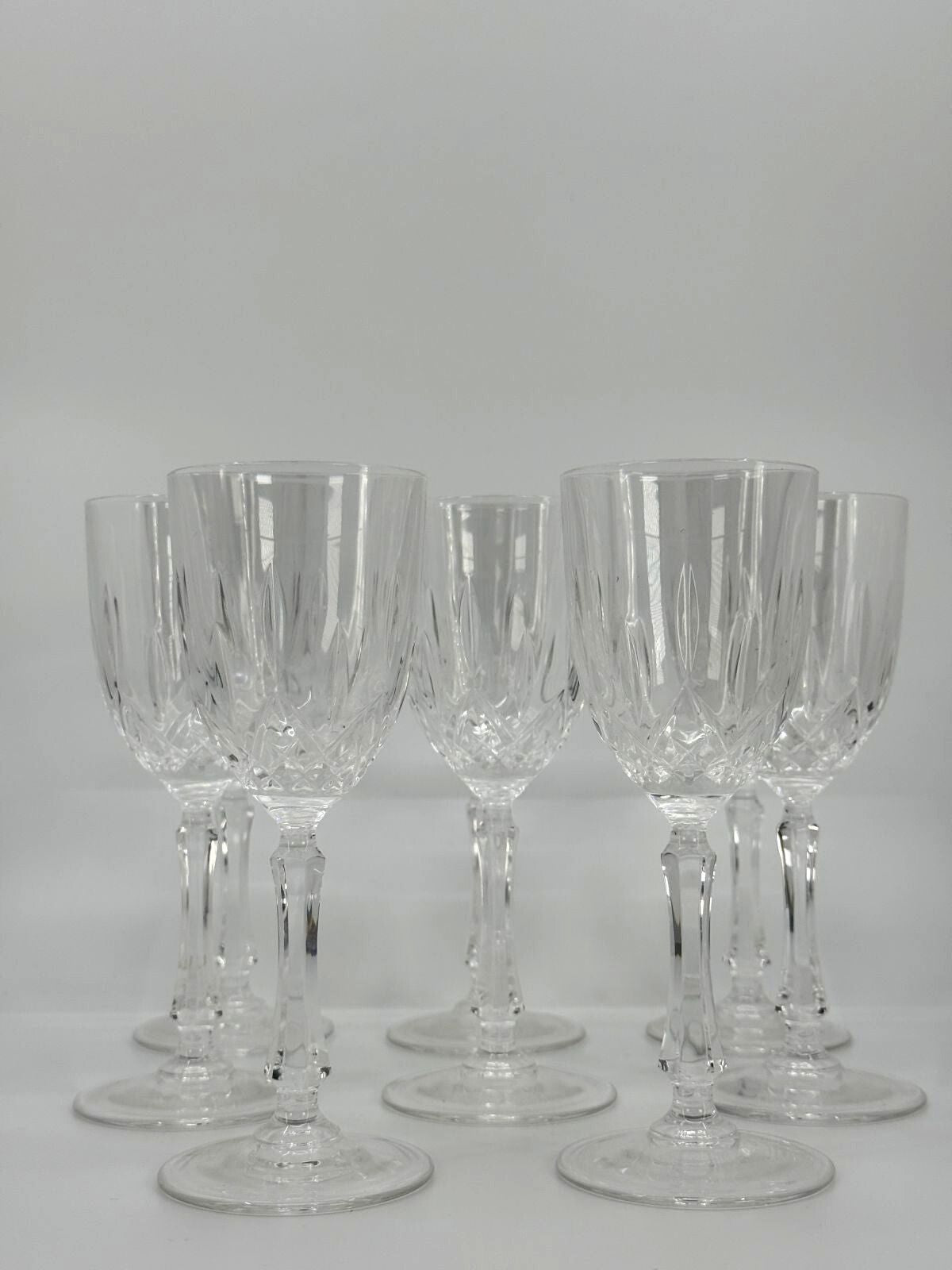 Lihvitud mustriga klaaspokaalid 8tk