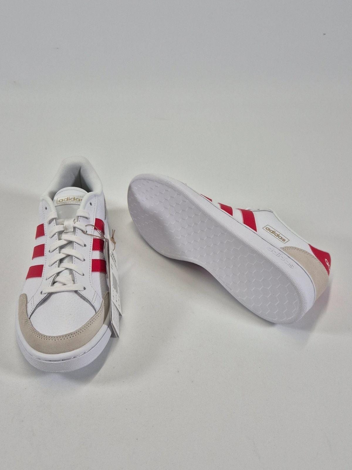 ADIDAS Meeste valged vabaajajalatsid