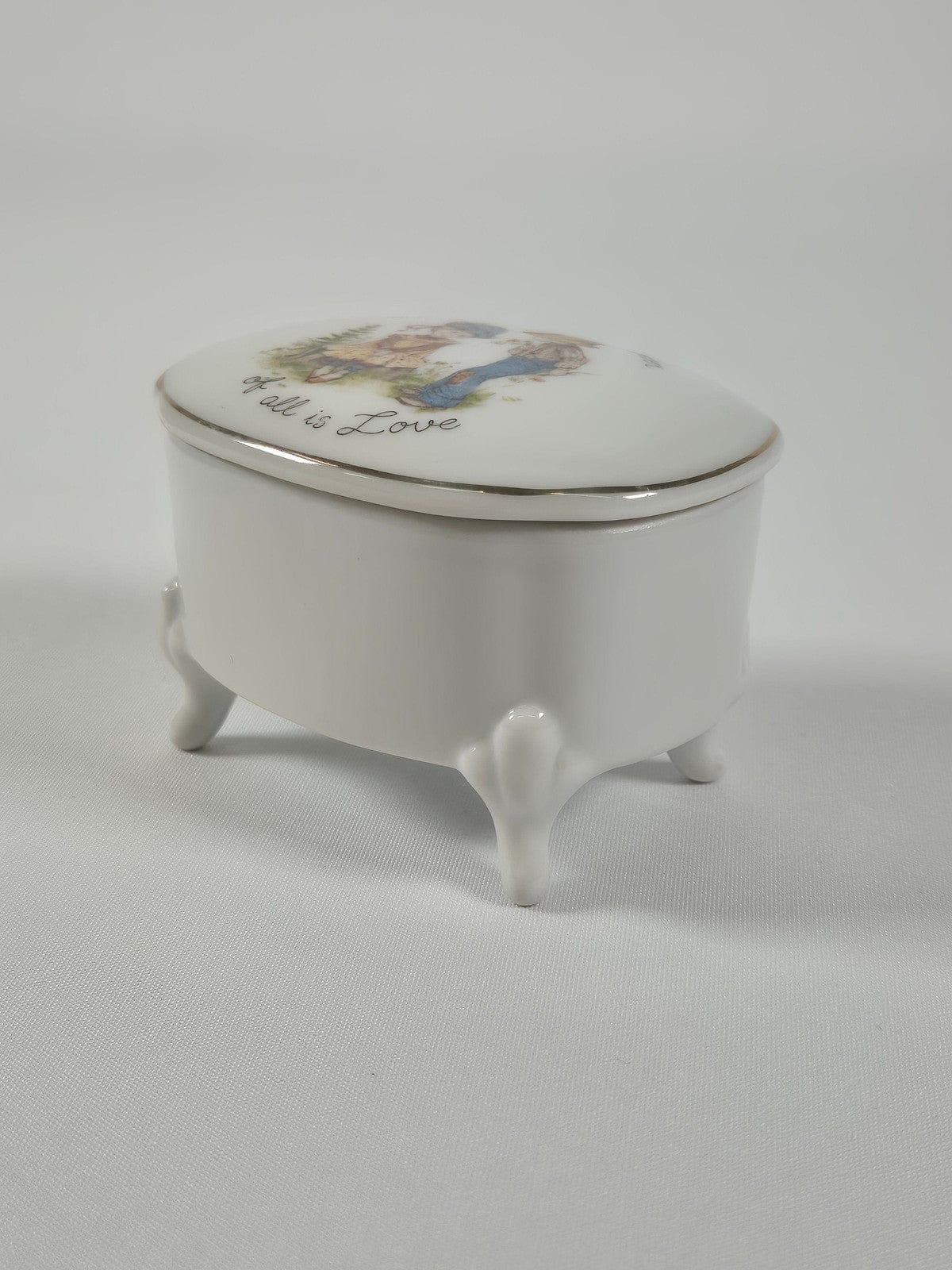 ANNELIESE Portselanist ehtekarp