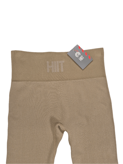 HIIT Naiste beežid trenniretuusid