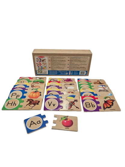 MELISSA & DOUG Puidust tähestikupusle