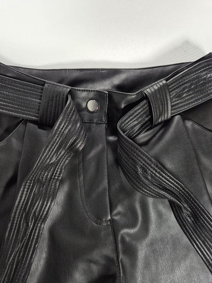 MISS SELFRIDGE Naiste kunstnahast lühikesed püksid