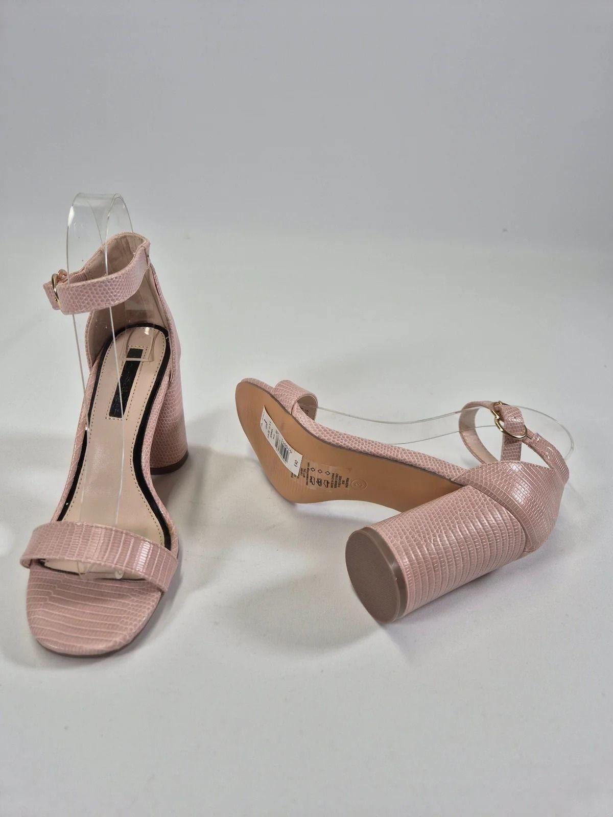 MISS SELFRIDGE Naiste roosad kontsakingad
