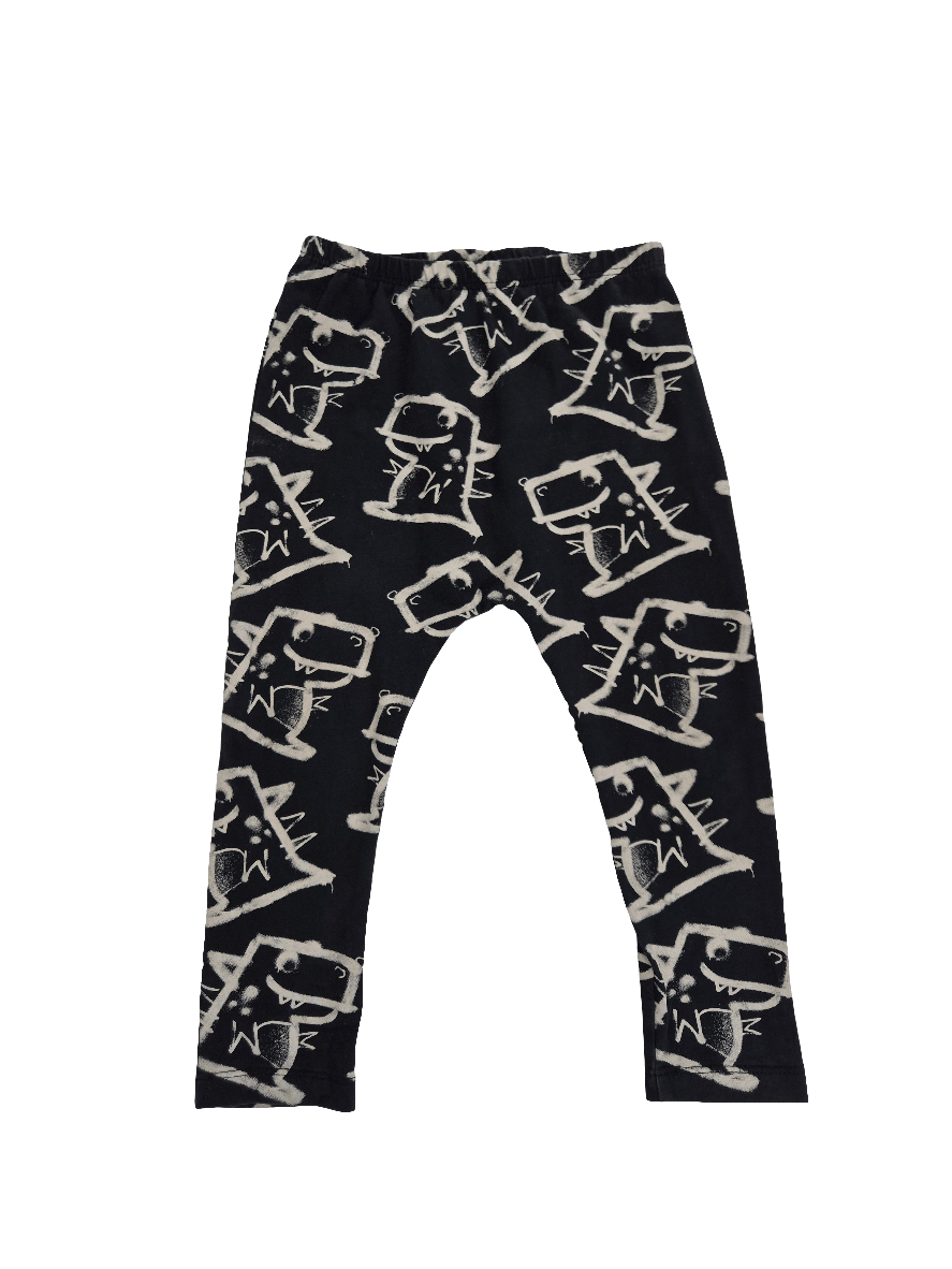 NEXT Poiste tumehallid püksid draakon