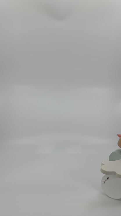 Puidust tõugatav kana mänguasi