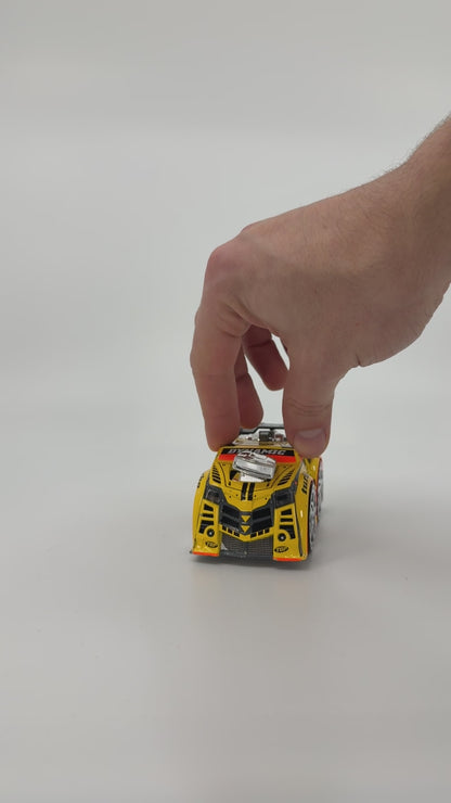 Kollane sportlik mänguauto “Racing Power”