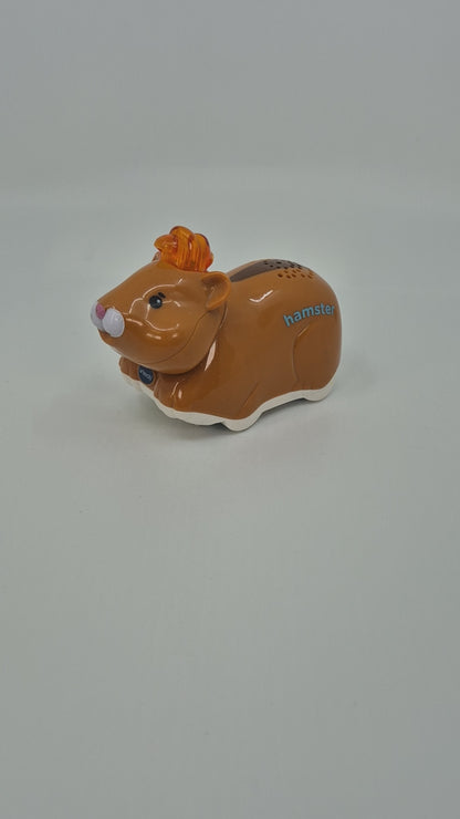 Auto hamster mängib meloodiaid