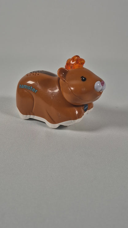 Auto hamster mängib meloodiaid