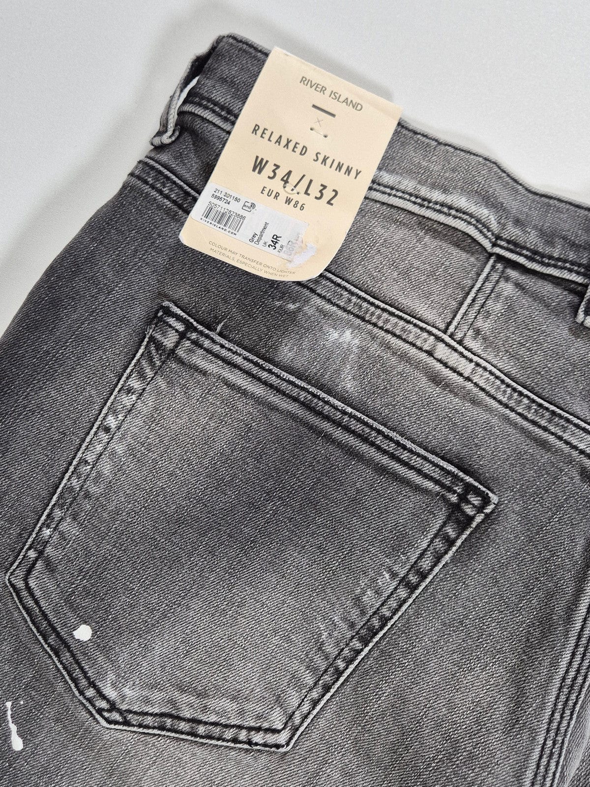 RIVER ISLAND Meeste hallid teksad