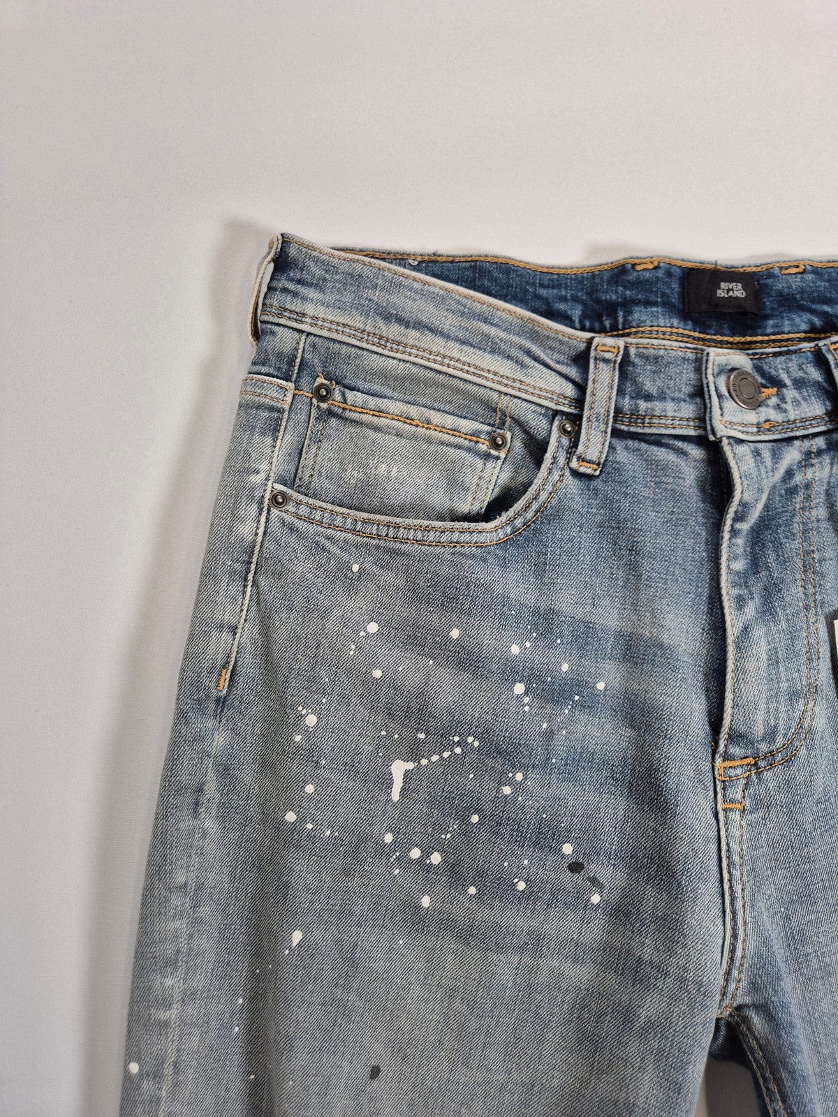 RIVER ISLAND Meeste lõhkised nööpidega