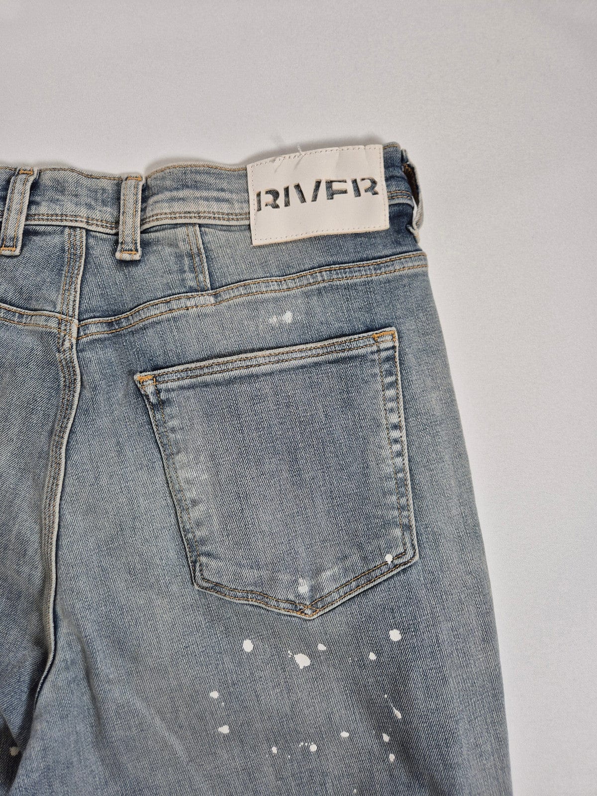 RIVER ISLAND Meeste lõhkised nööpidega