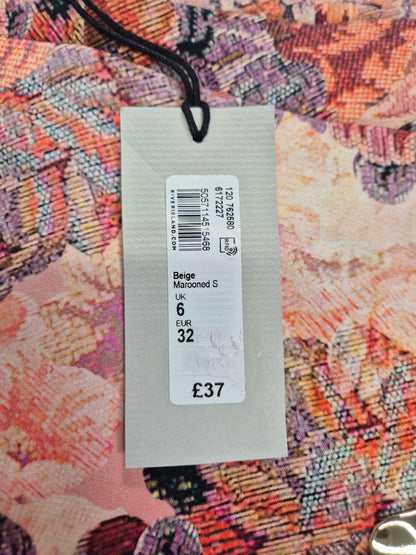 RIVER ISLAND Naiste lillelised lühikesed püksid