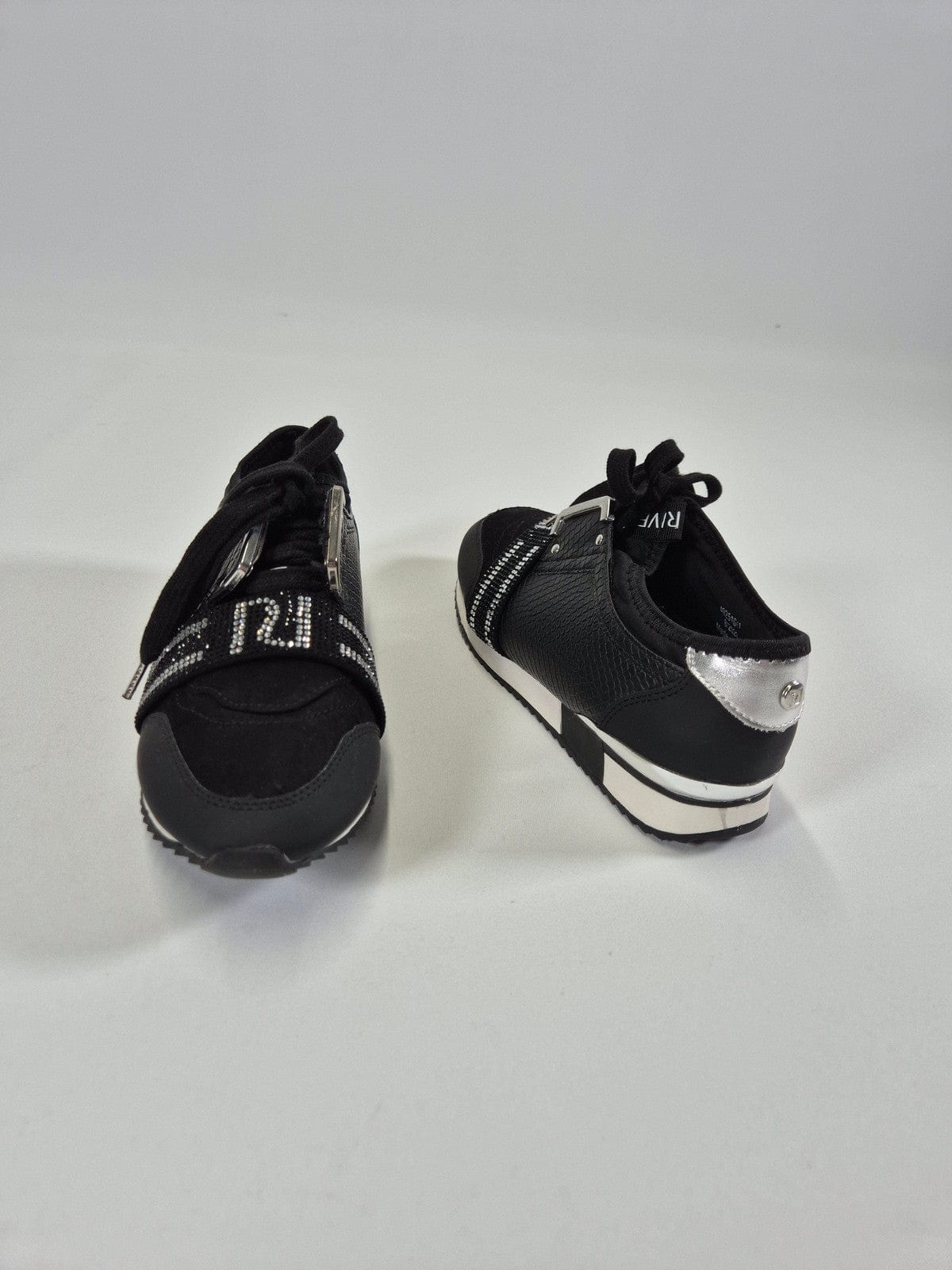 RIVER ISLAND Tüdrukute mustad kivikestega tossud