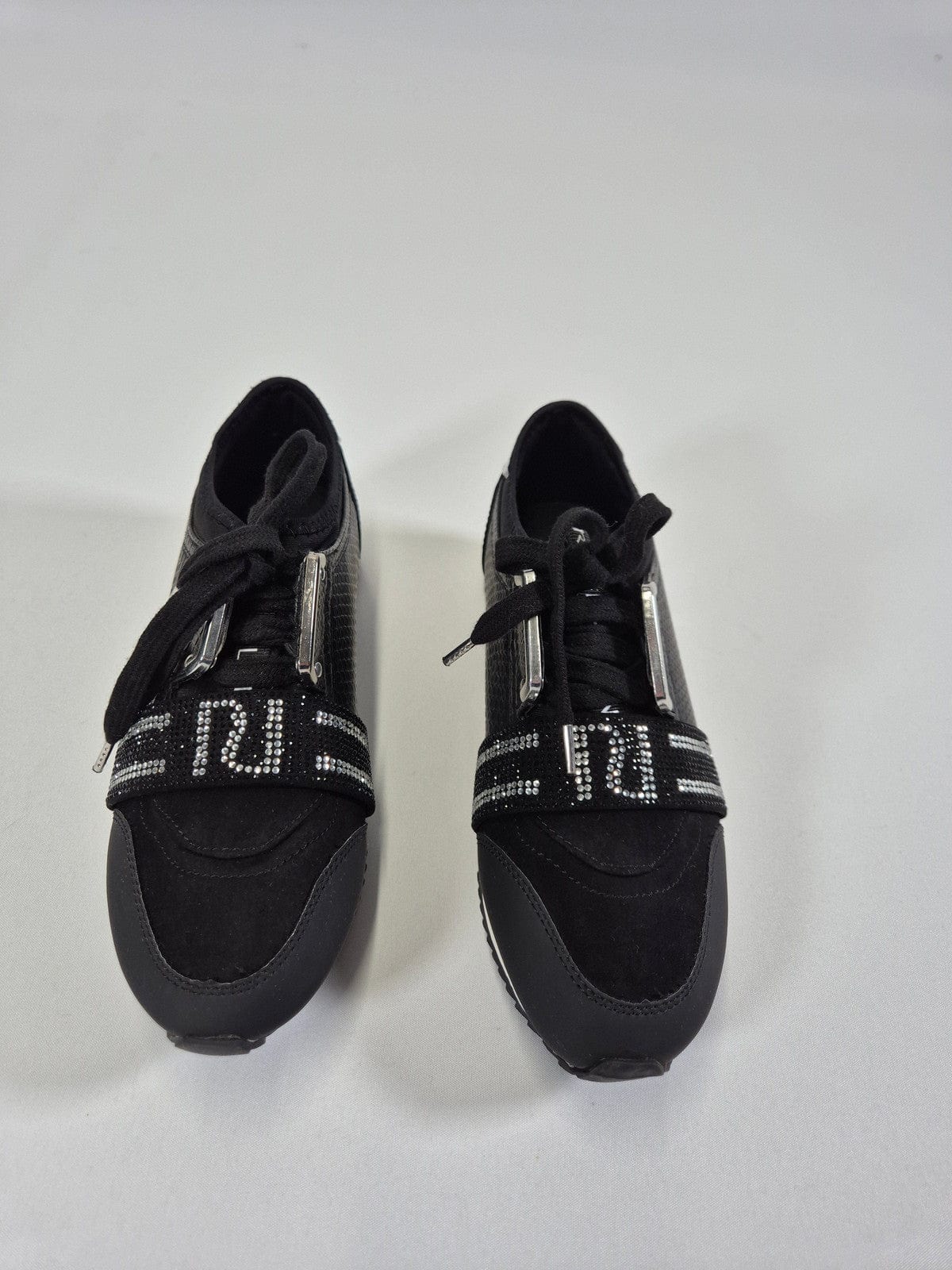 RIVER ISLAND Tüdrukute mustad kivikestega tossud