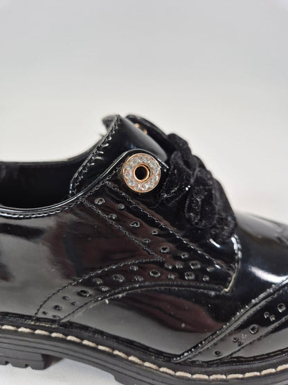 RIVER ISLAND Tüdrukute mustad lakkkingad