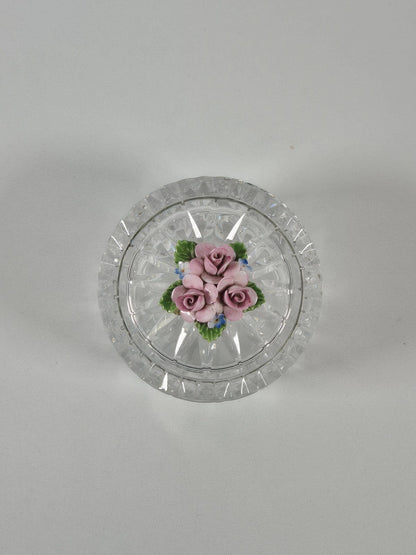 SECOND BEST TAASKASUTUS Kristallist ehtekarp koos kõrvarõngastega