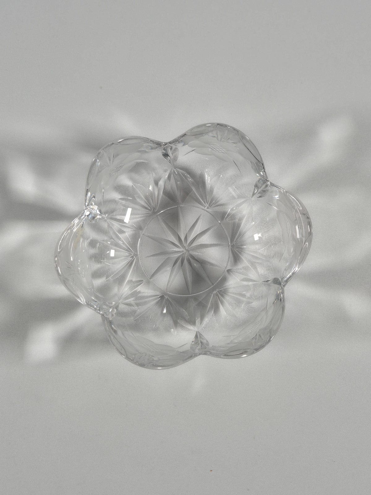 SECOND BEST TAASKASUTUS Lillekujuline klaaskauss