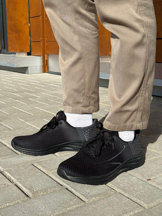 SECOND BEST TAASKASUTUS Meeste mustad vabaajajalanõud