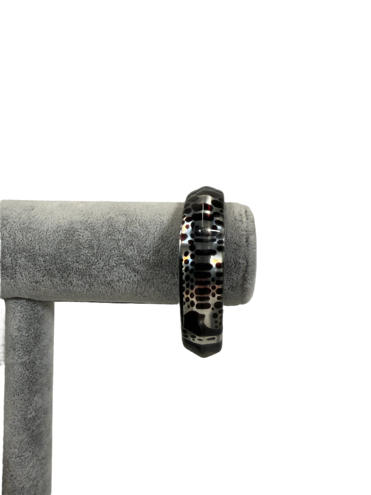 SECOND BEST TAASKASUTUS Must-hõbedane käevõru