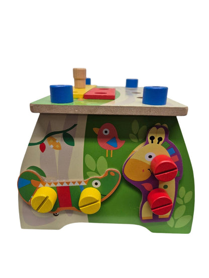 SECOND BEST TAASKASUTUS Puidust tööriistakast