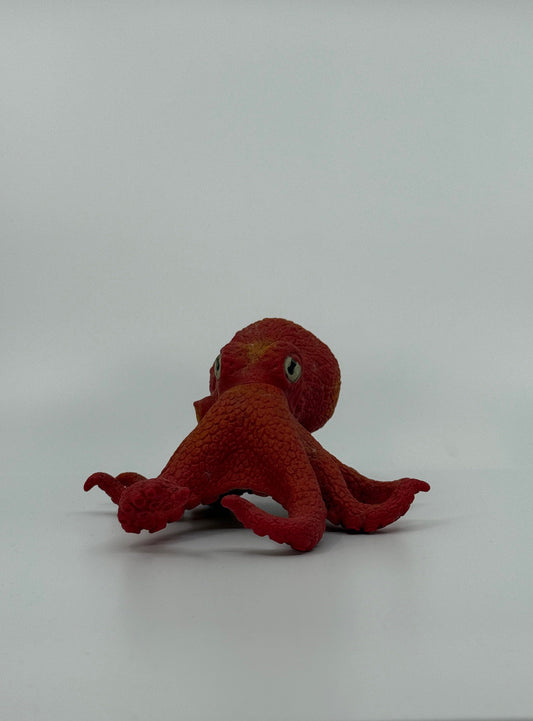 SECOND BEST TAASKASUTUS Punane kaheksajala figuur