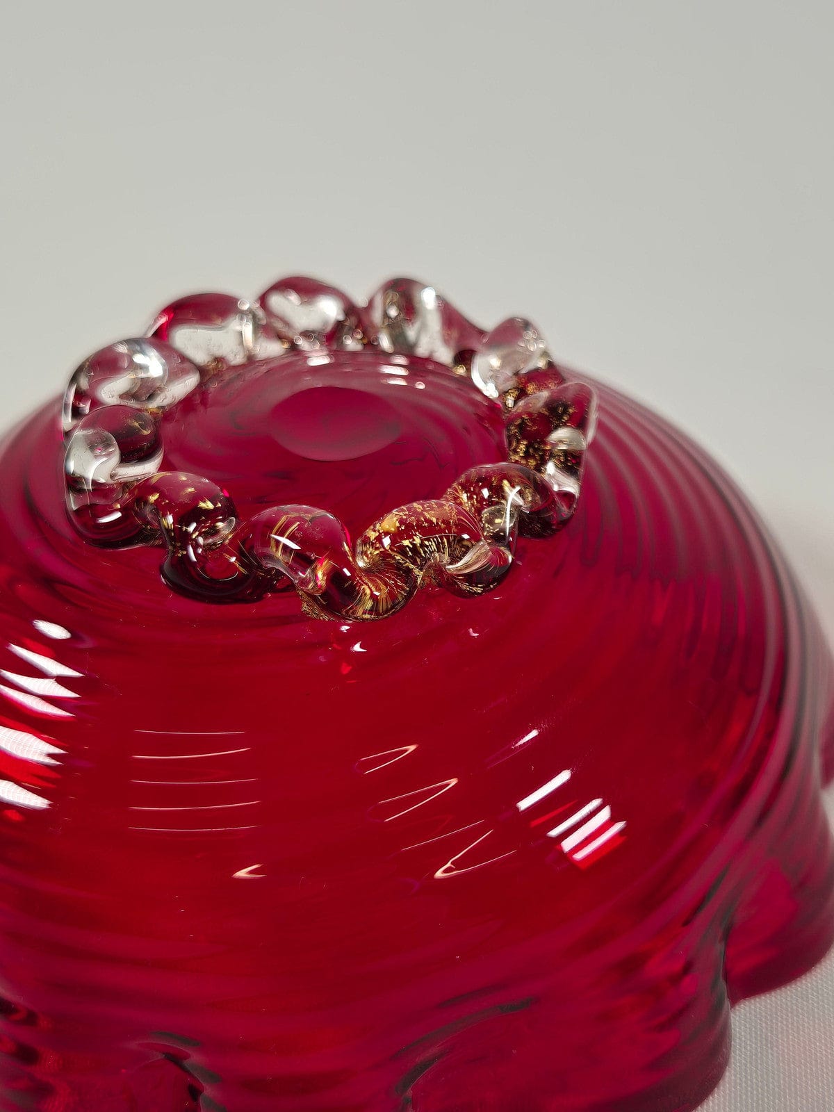 SECOND BEST TAASKASUTUS Retro stiilis punane kauss