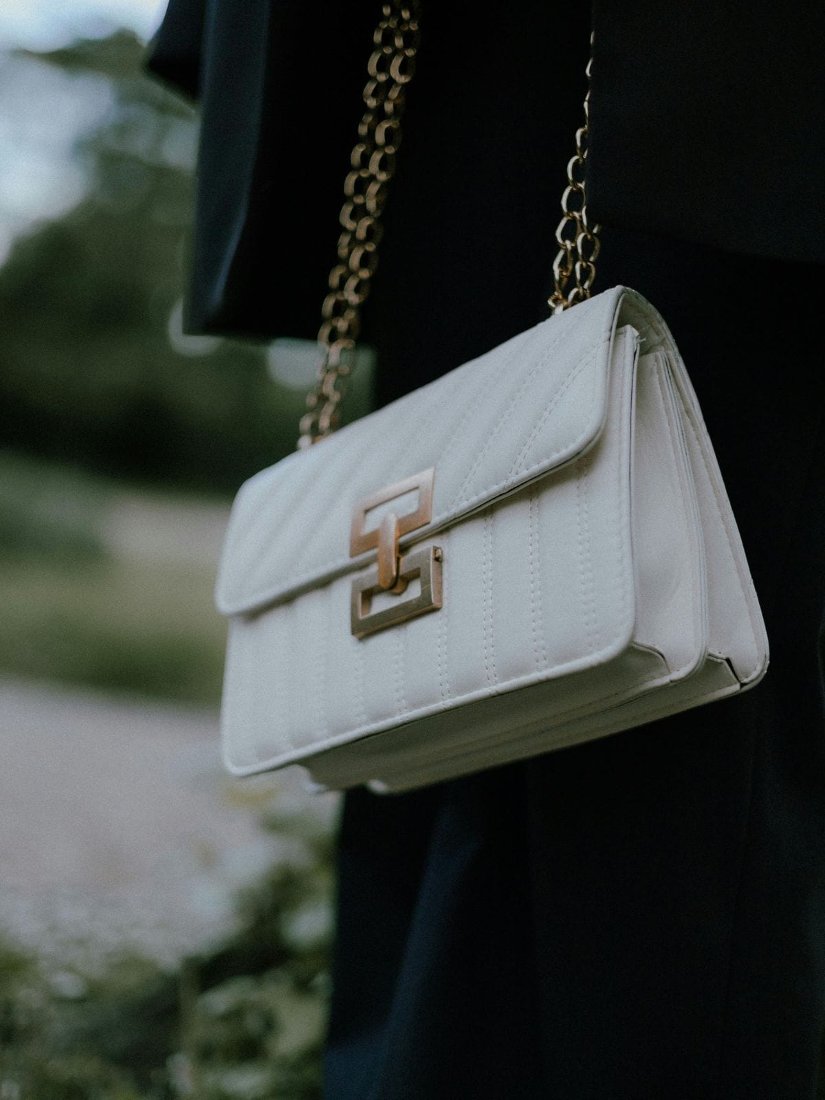 Second Best taaskasutatud ja uued naiste kotid 