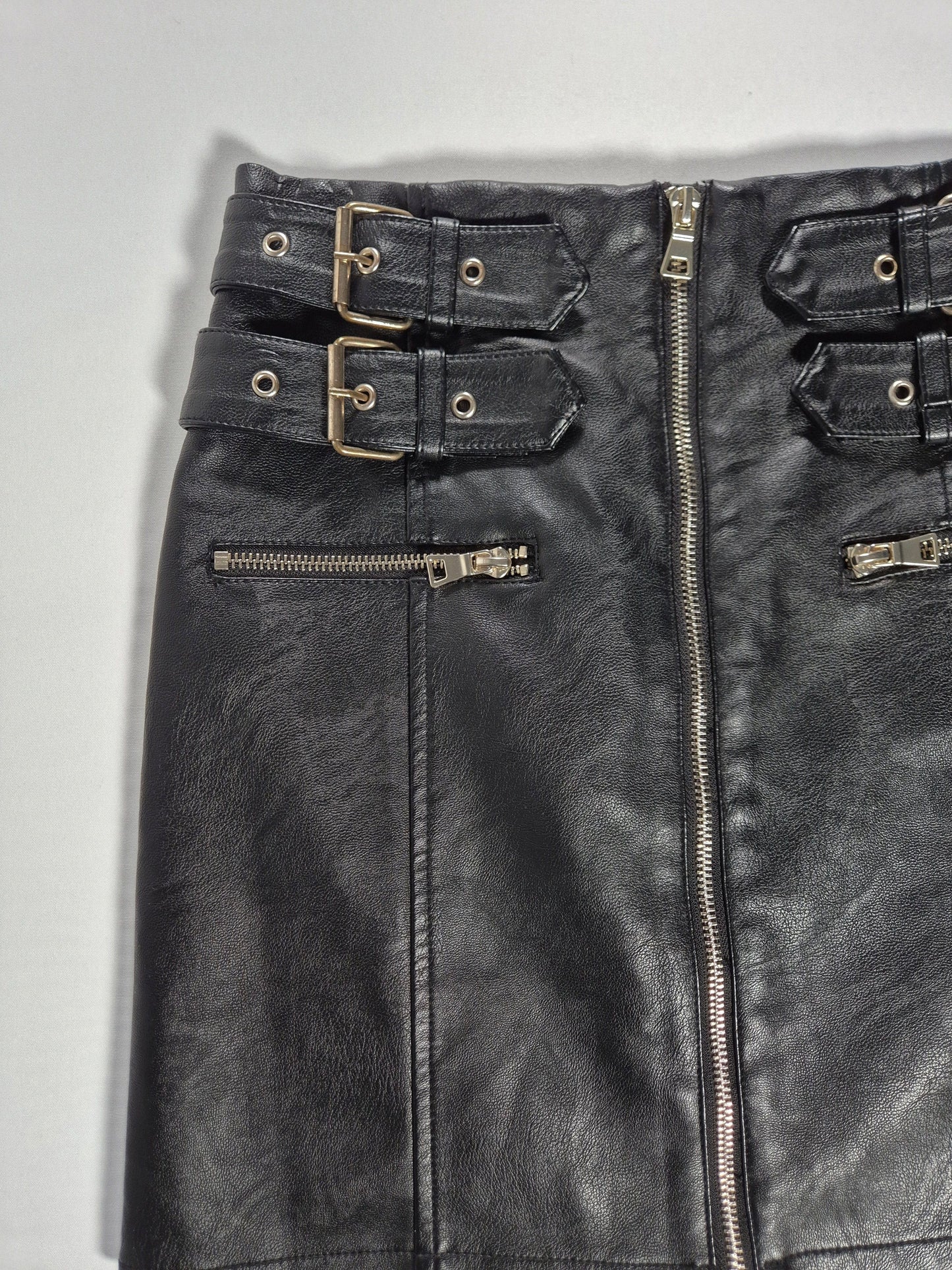 TOPSHOP Naiste kunstnahast seelik